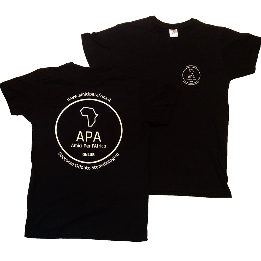 Maglietta nera APA